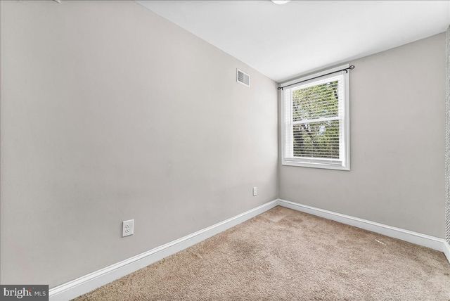 1160 BROOKWOOD LN, Glenolden, PA 19036
