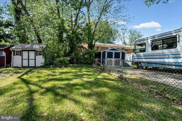 1160 BROOKWOOD LN, Glenolden, PA 19036
