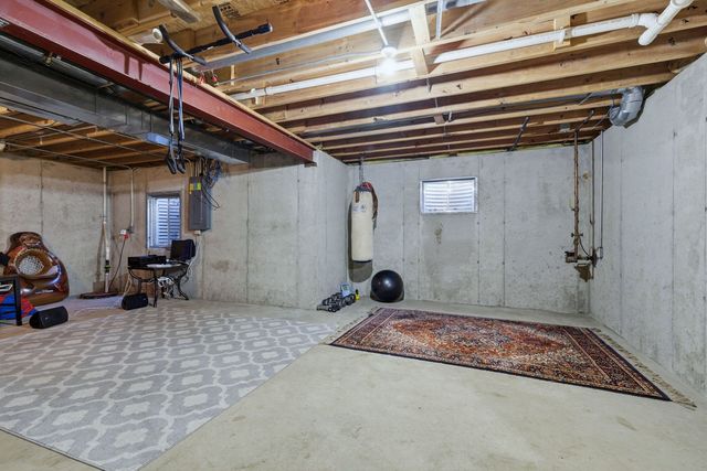 25548 S Mallard Drive, Channahon, IL 60410