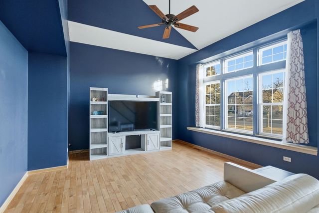 25548 S Mallard Drive, Channahon, IL 60410