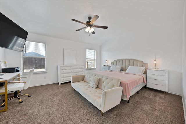 1017 Whispering Oak Drive, Royse City, TX 75189