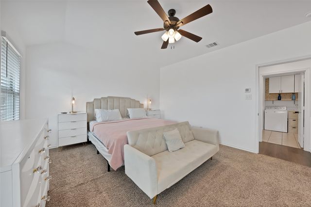 1017 Whispering Oak Drive, Royse City, TX 75189