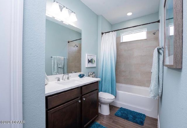 591 Hang Loose Way, Daytona Beach, FL 32124