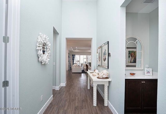 591 Hang Loose Way, Daytona Beach, FL 32124