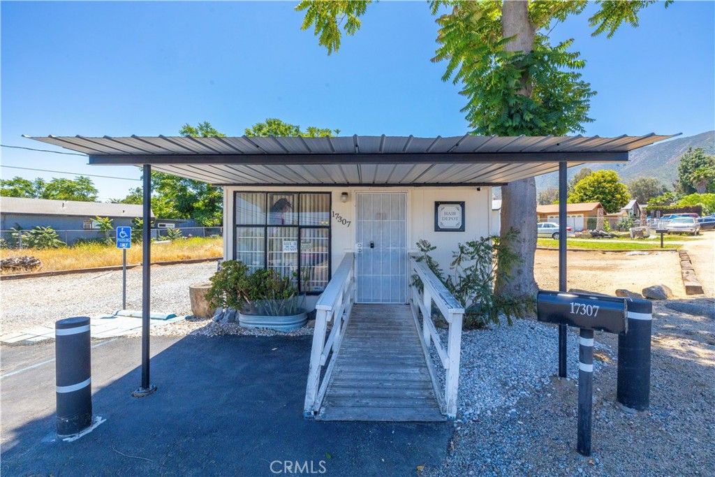 17307 Grand, Lake Elsinore, CA 92530 — photo 2