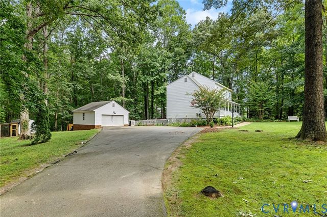 3376 Lone Draw Ct, Powhatan, VA 23139
