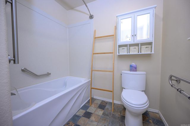 903 Hope Circle, Mena, AR 71953