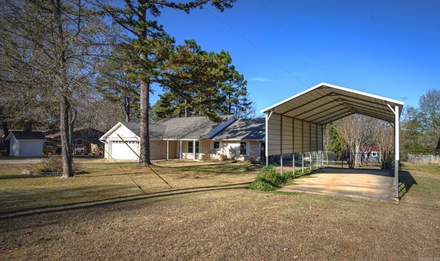 903 Hope Circle, Mena, AR 71953
