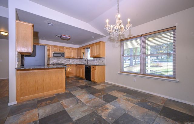 903 Hope Circle, Mena, AR 71953