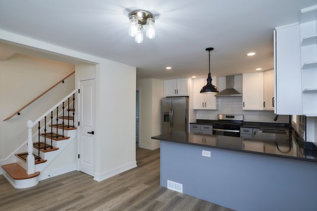 1701 N Sayre Avenue, Chicago, IL 60707