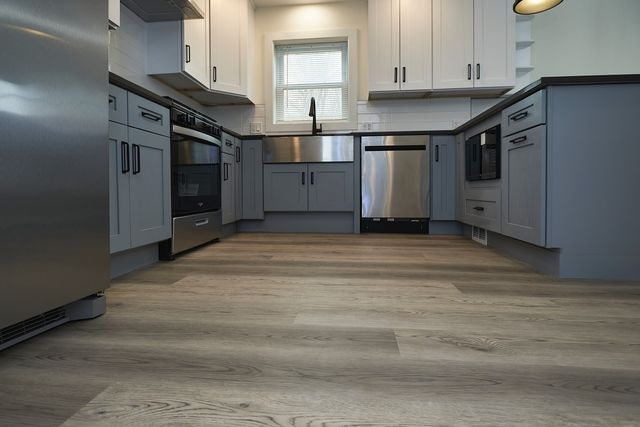 1701 N Sayre Avenue, Chicago, IL 60707