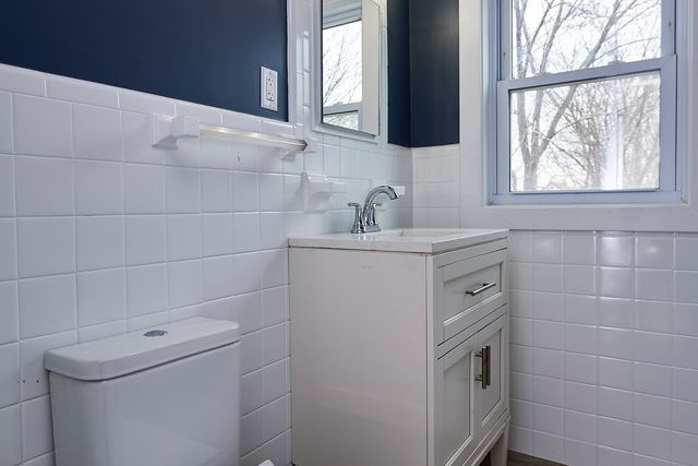 1701 N Sayre Avenue, Chicago, IL 60707