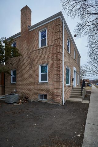 1701 N Sayre Avenue, Chicago, IL 60707