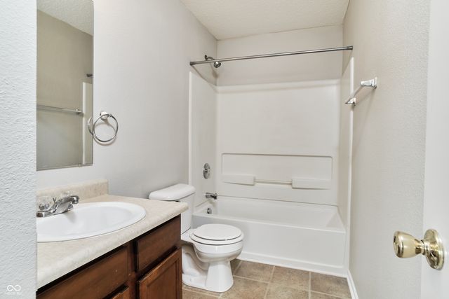 14169 Clapboard Drive, Noblesville, IN 46060