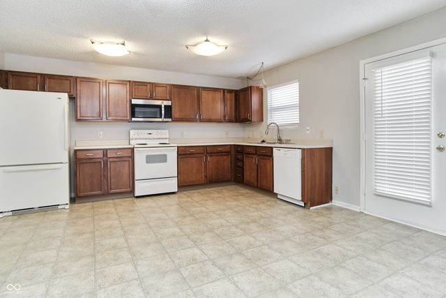 14169 Clapboard Drive, Noblesville, IN 46060