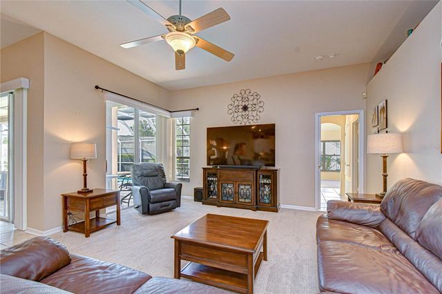 4609 COMPASS OAKS DRIVE, Valrico, FL 33596