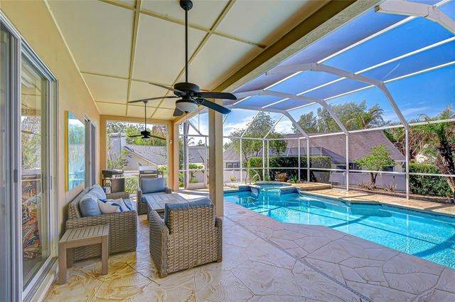 4609 COMPASS OAKS DRIVE, Valrico, FL 33596