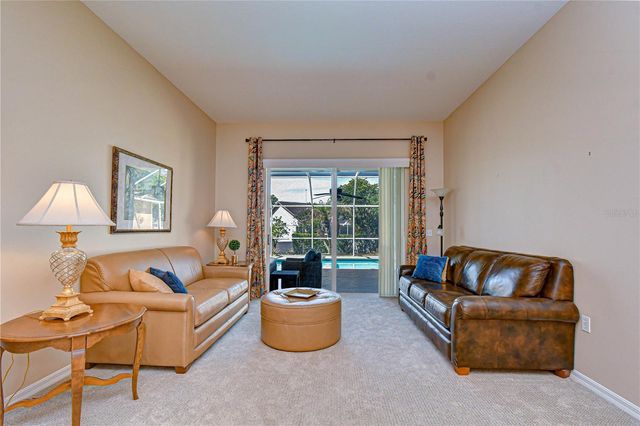 4609 COMPASS OAKS DRIVE, Valrico, FL 33596