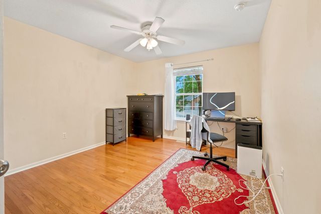 4805 NEWCASTLE DR, Columbia, MO 65203