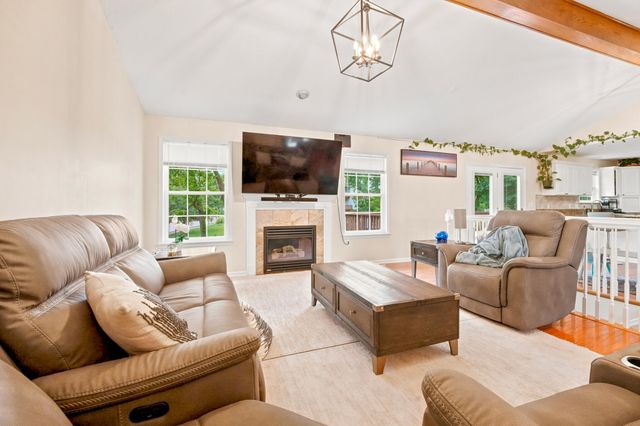 4805 NEWCASTLE DR, Columbia, MO 65203