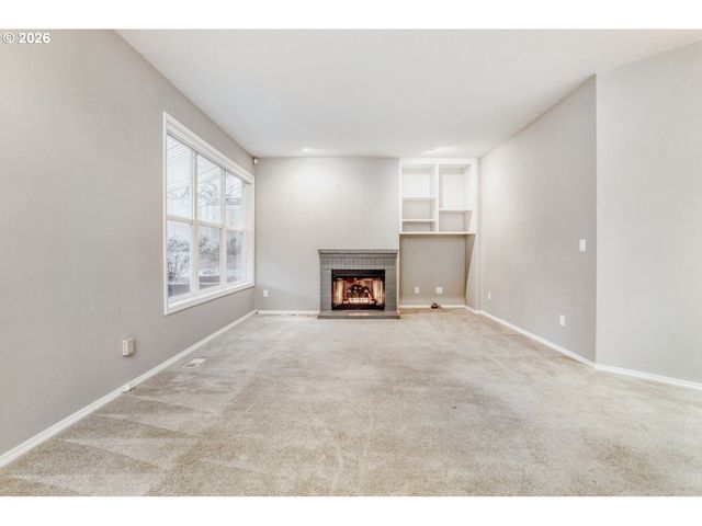 12435 Sw 158TH Ave, Beaverton, OR 97007