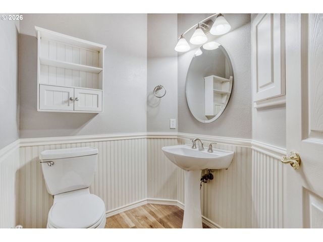 12435 Sw 158TH Ave, Beaverton, OR 97007