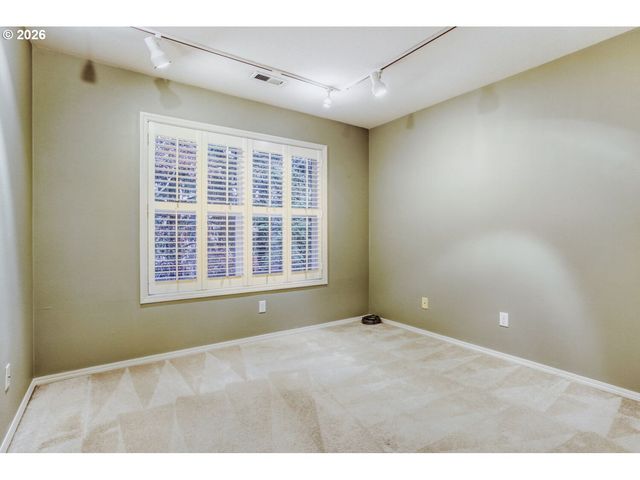 12435 Sw 158TH Ave, Beaverton, OR 97007