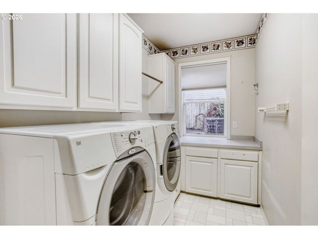 12435 Sw 158TH Ave, Beaverton, OR 97007