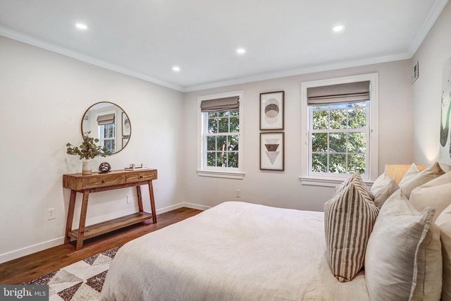 745 10TH ST SE, Washington, DC 20003