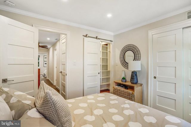 745 10TH ST SE, Washington, DC 20003