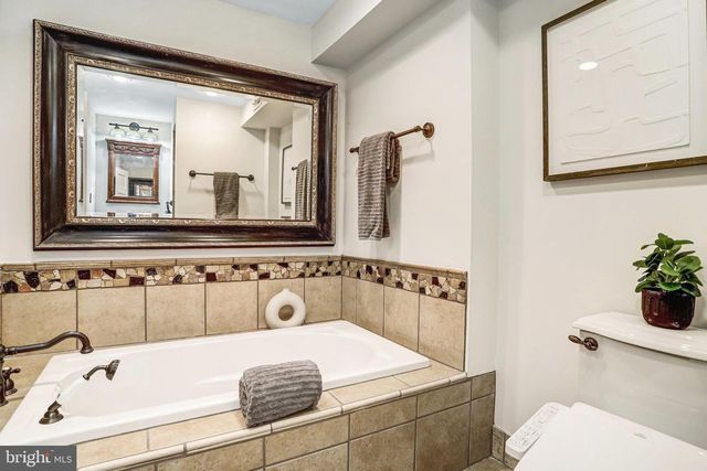 745 10TH ST SE, Washington, DC 20003