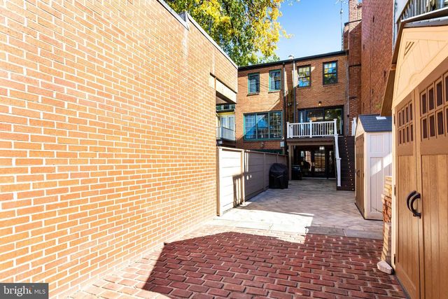 745 10TH ST SE, Washington, DC 20003