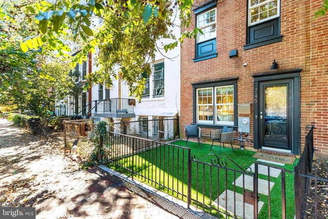 745 10TH ST SE, Washington, DC 20003