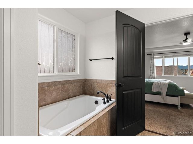 7502 Peachleaf Dr, Colorado Springs, CO 80925