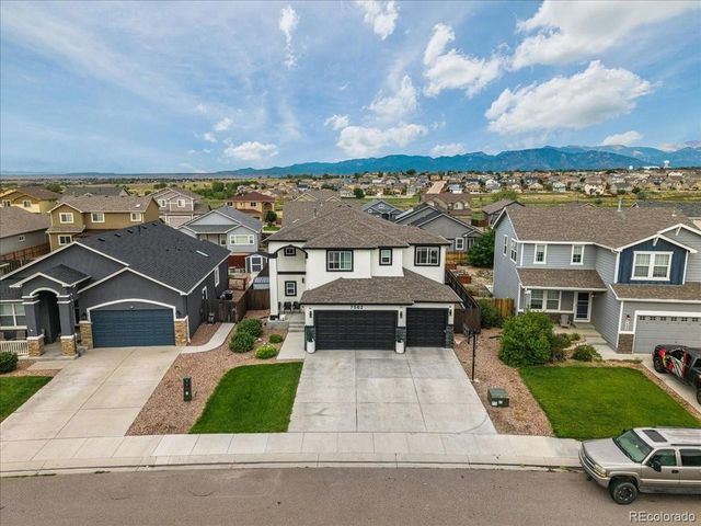 7502 Peachleaf Dr, Colorado Springs, CO 80925