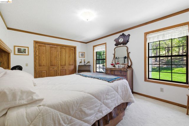 23443 Middle Camp, Twain Harte, CA 95383