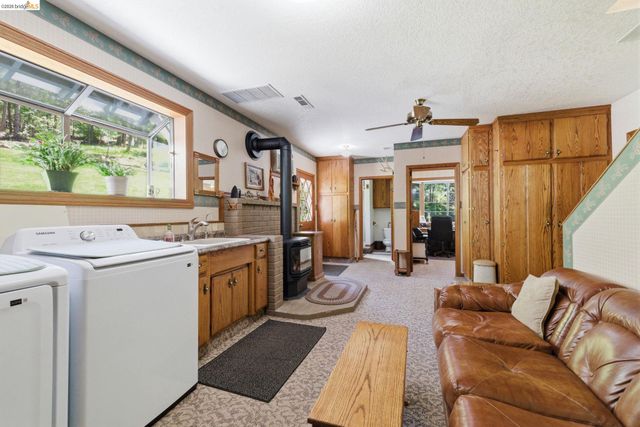 23443 Middle Camp, Twain Harte, CA 95383