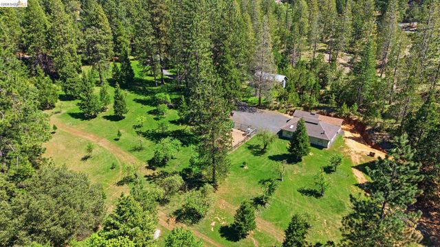 23443 Middle Camp, Twain Harte, CA 95383
