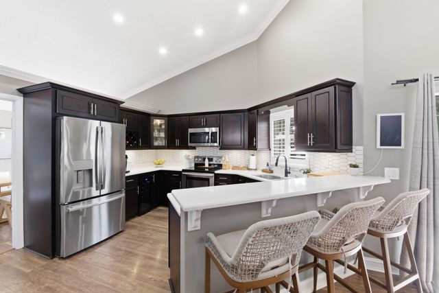 2784 W Orchard Circle, Davie, FL 33328