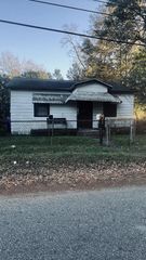 2017 Hampton Avenue, North Charleston, SC 29405