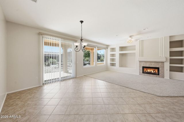 20693 N GLEN CANYON Drive, Surprise, AZ 85387