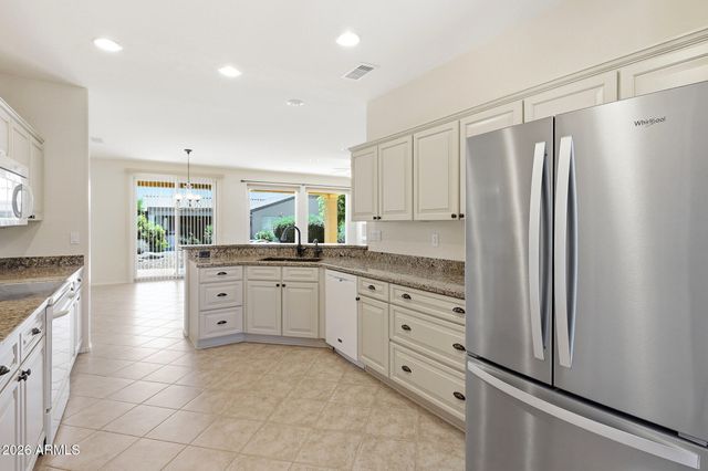 20693 N GLEN CANYON Drive, Surprise, AZ 85387