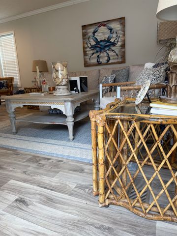 510 Key Largo Ave., Murrells Inlet, SC 29576
