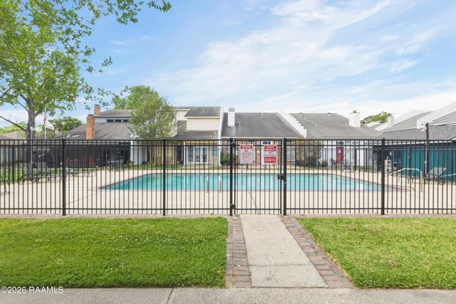 305 Halcott Drive Apt 126, Lafayette, LA 70503