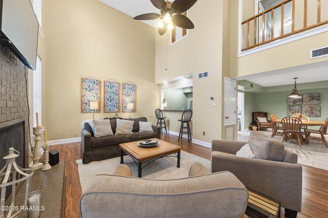 305 Halcott Drive Apt 126, Lafayette, LA 70503