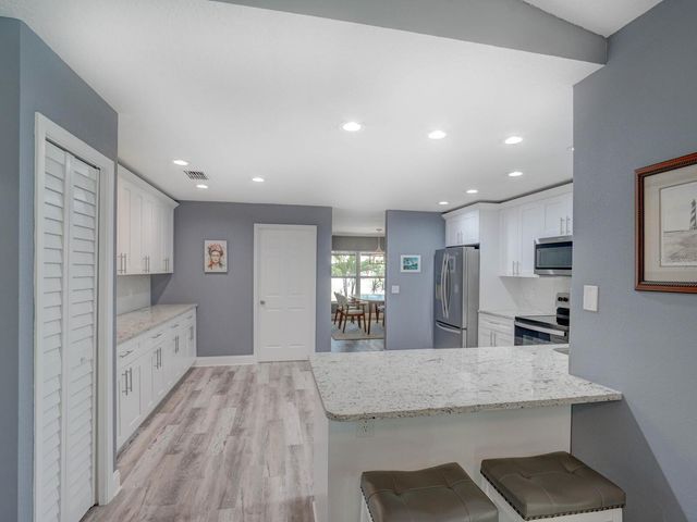 2988 PINEWOOD RUN, Palm Harbor, FL 34684