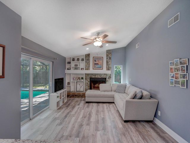 2988 PINEWOOD RUN, Palm Harbor, FL 34684