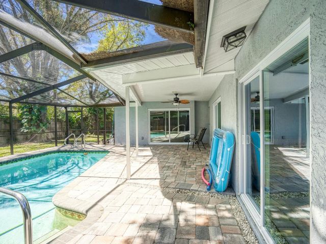 2988 PINEWOOD RUN, Palm Harbor, FL 34684