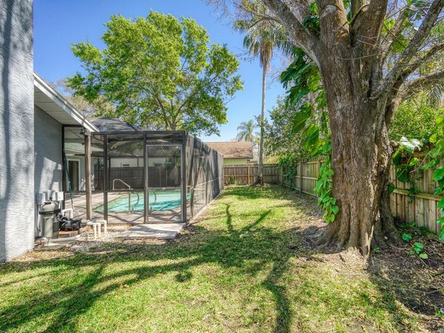 2988 PINEWOOD RUN, Palm Harbor, FL 34684
