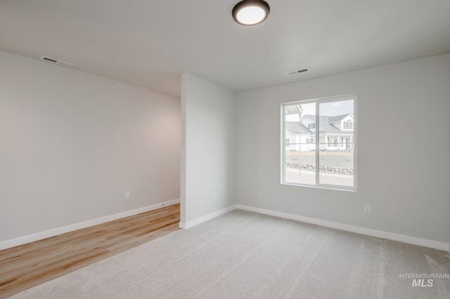 1298 W Pack River Dr, Meridian, ID 83642